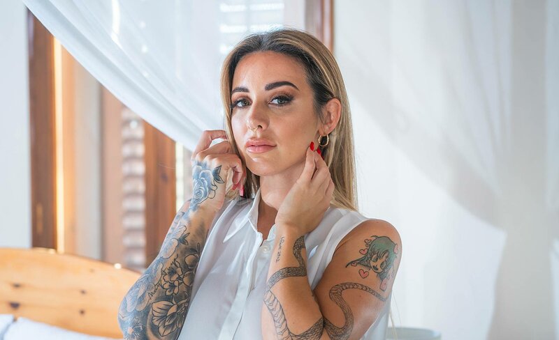 Света, 23